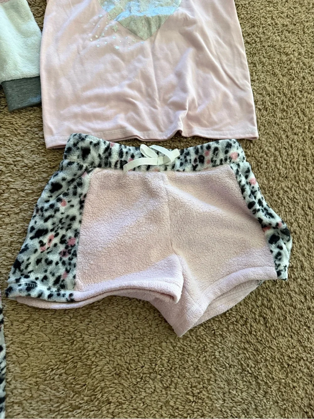 BCBG cozy four